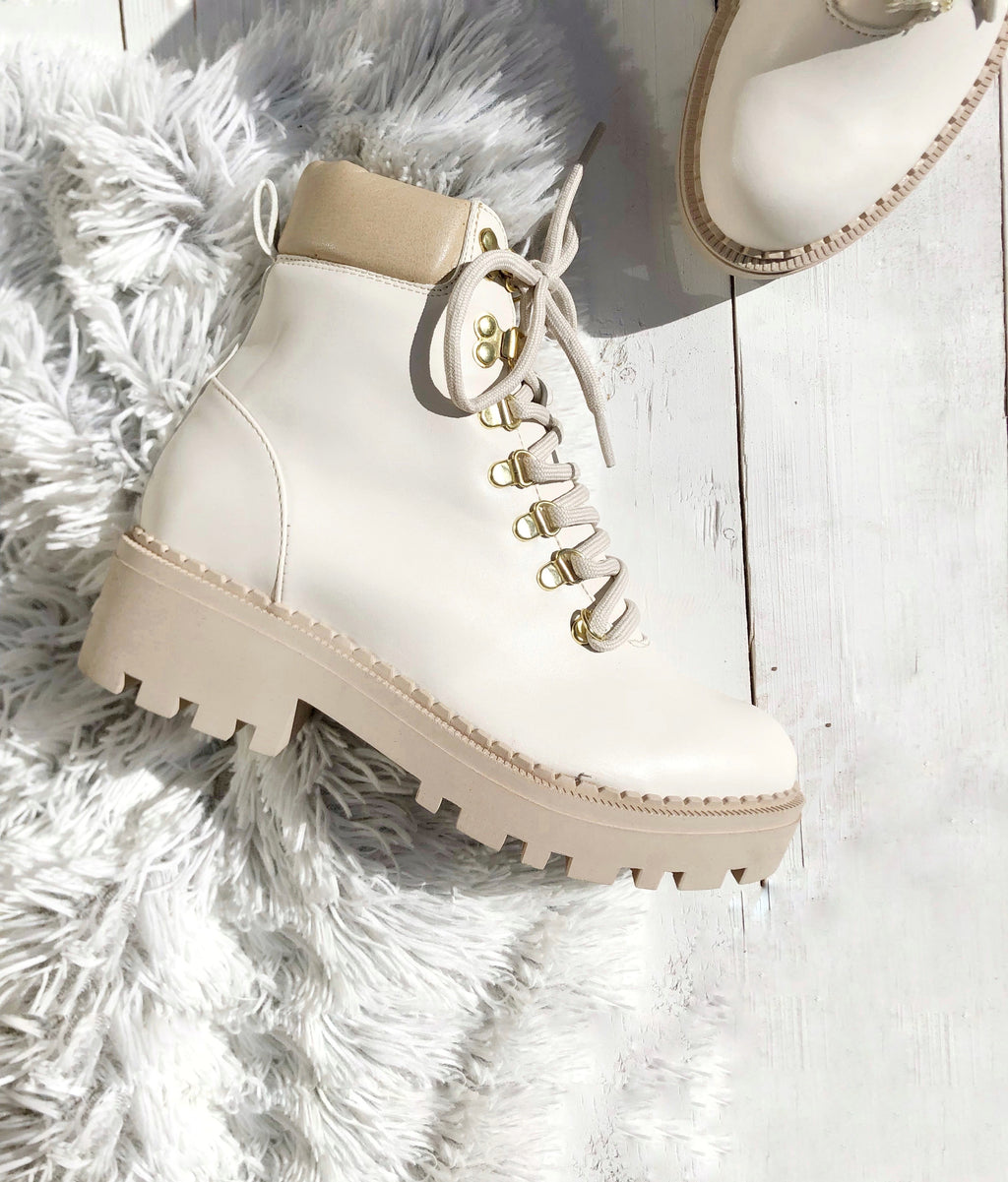 Bota Wild  Late Cierre y Agujeta