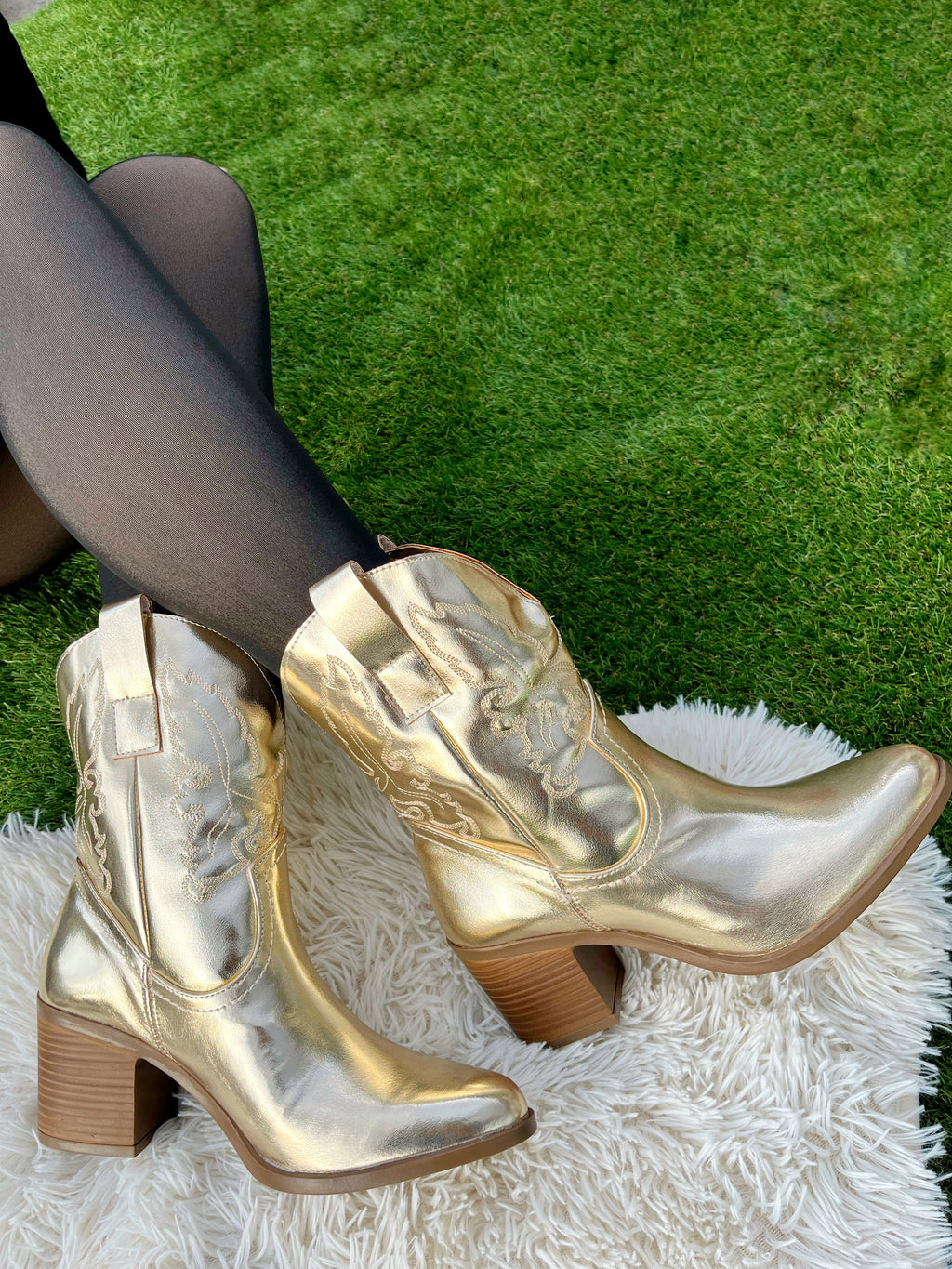 Bota Vaquera Lenna Oro