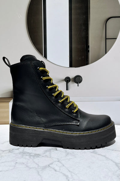 Bota Munich Negro