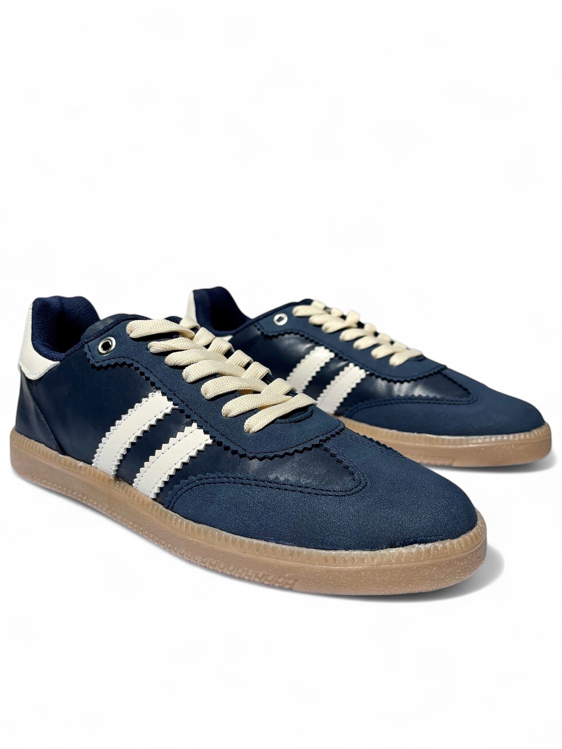 Teni Elfa Prin Marino