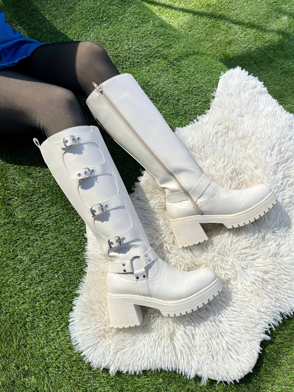 Bota Larga Shine Latte