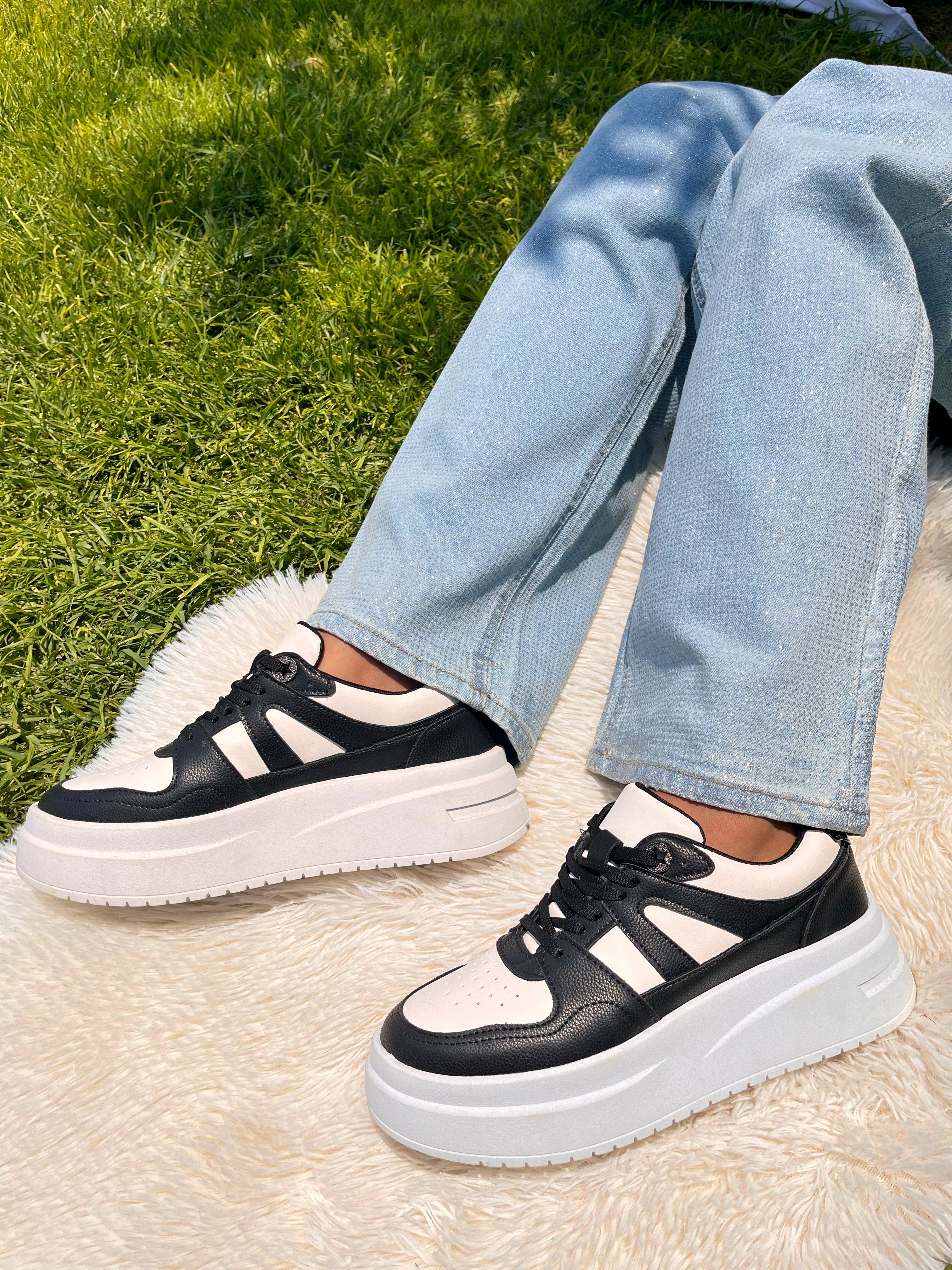 Teni Blanco Negro Nelly