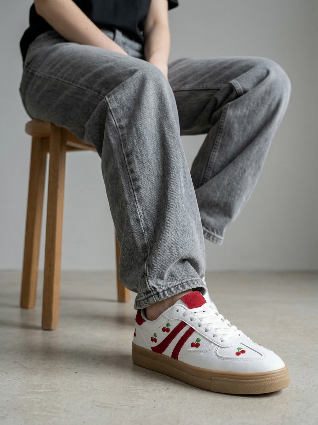 Teni Velvet Blanco con Cerezas