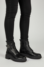 Bota Casual Negra Sky