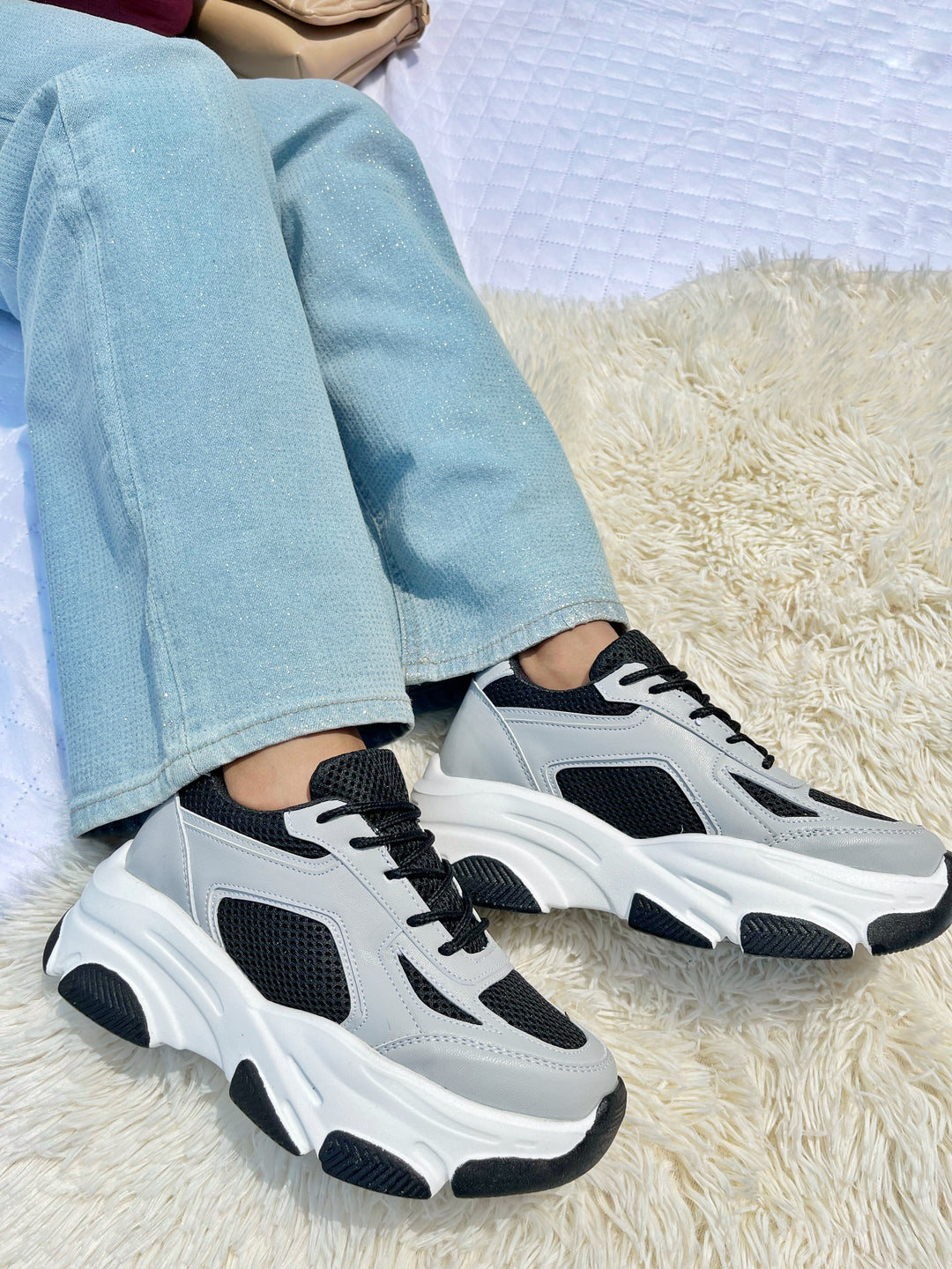 Teni Blanco / Negro Playmaker