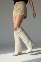 Bota Vaquera Blake Charol Latte