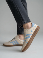 Teni Elfa Latte y Cielo Butterfly