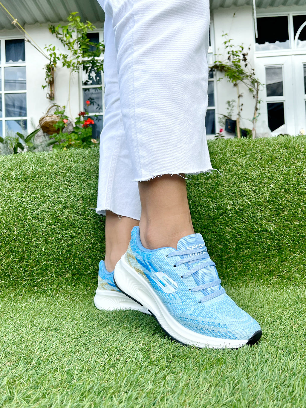 Teni Olivia Azul cielo