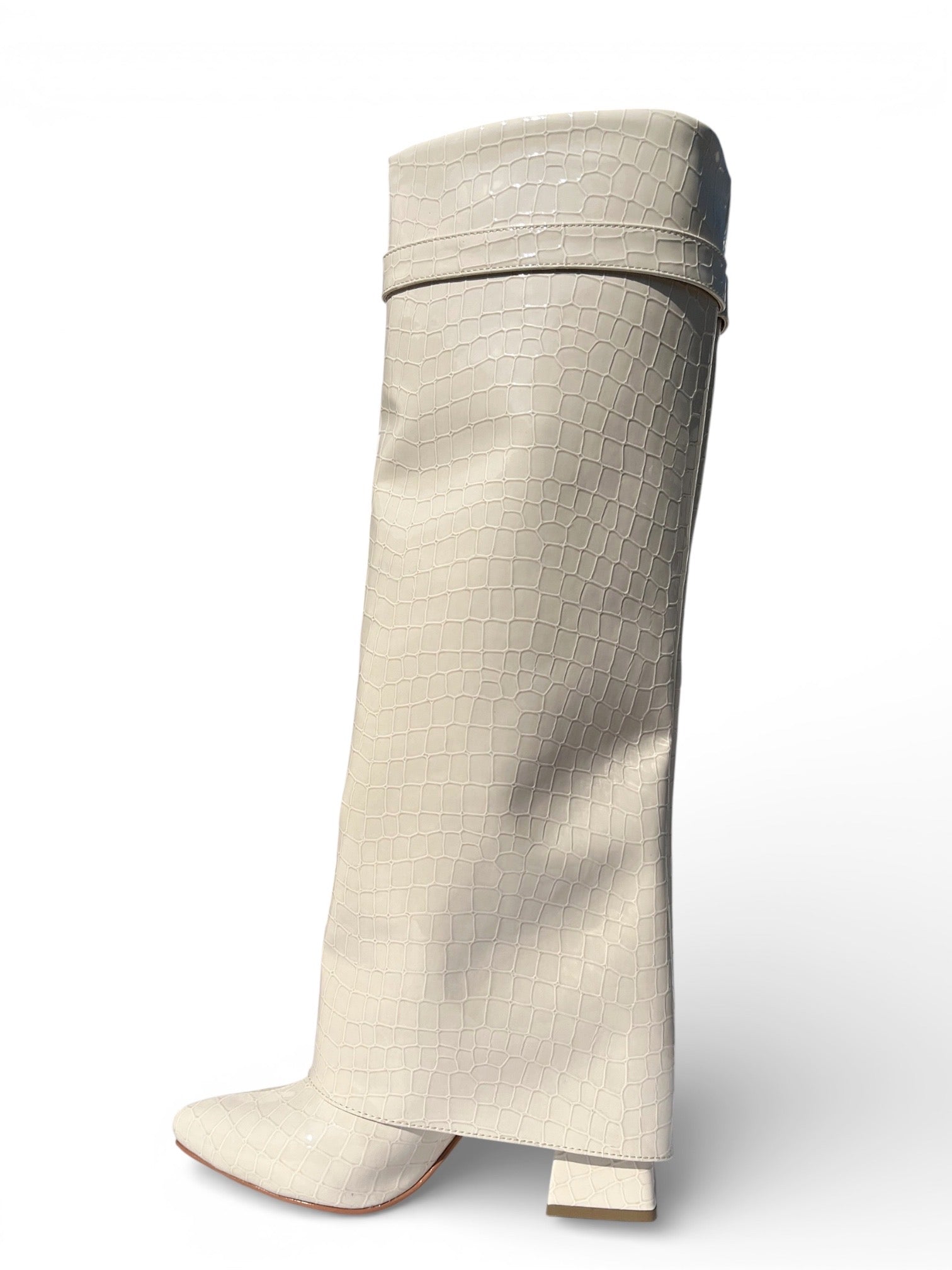 Bota Vaquera Blake Charol Latte