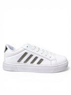 Teni Atenea Blanco con cristales