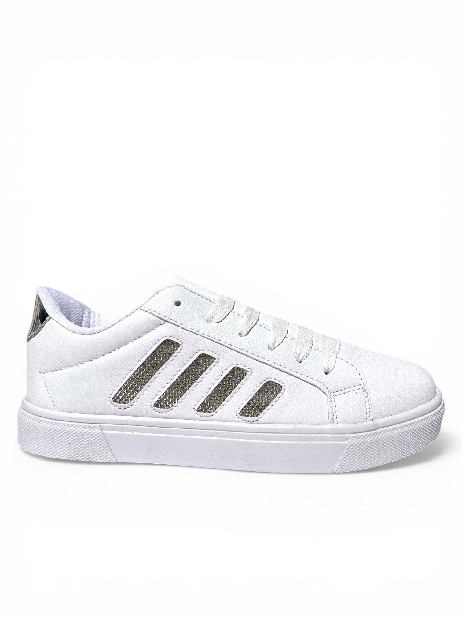 Teni Atenea Blanco con cristales