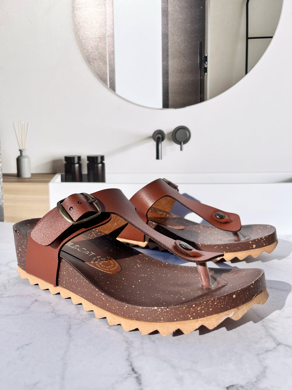 Sandalia Virken Café