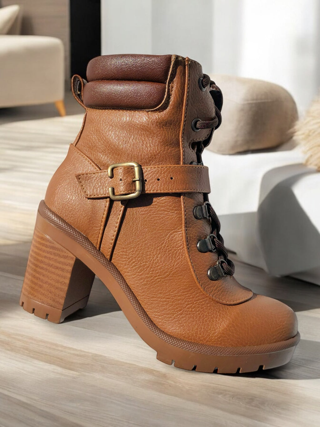 Botín Wild Agujeta Café