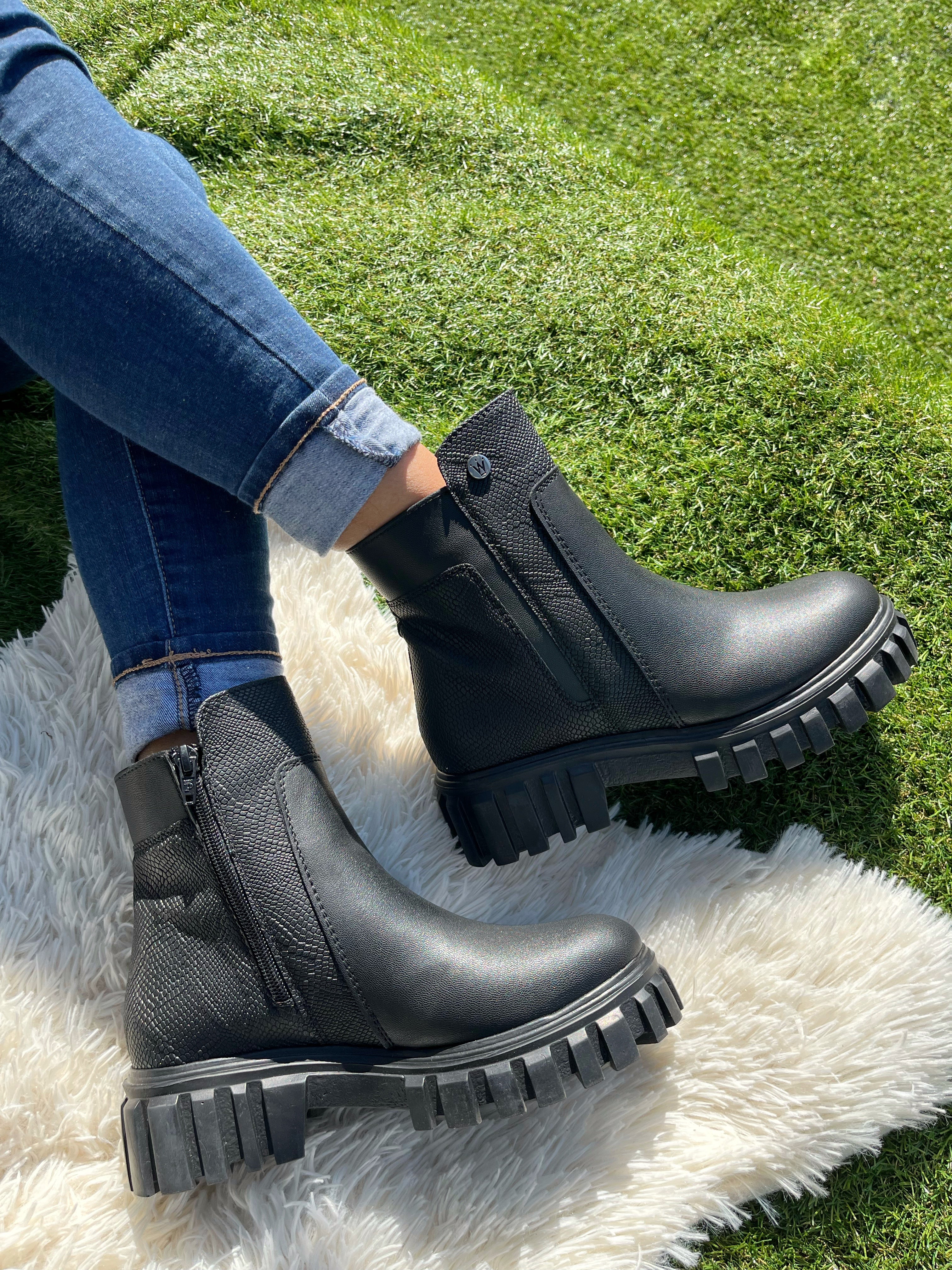 Bota Wild Paradice Negro