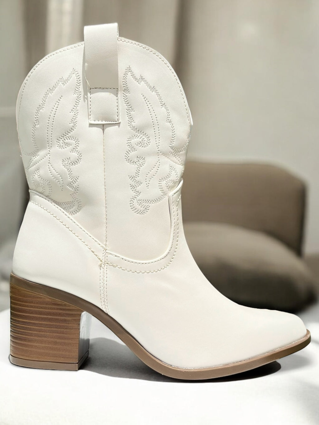 Bota Vaquera Lenna Latte