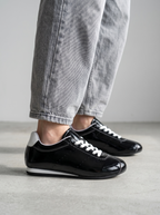 Tenis Siena Retro Charol Negro