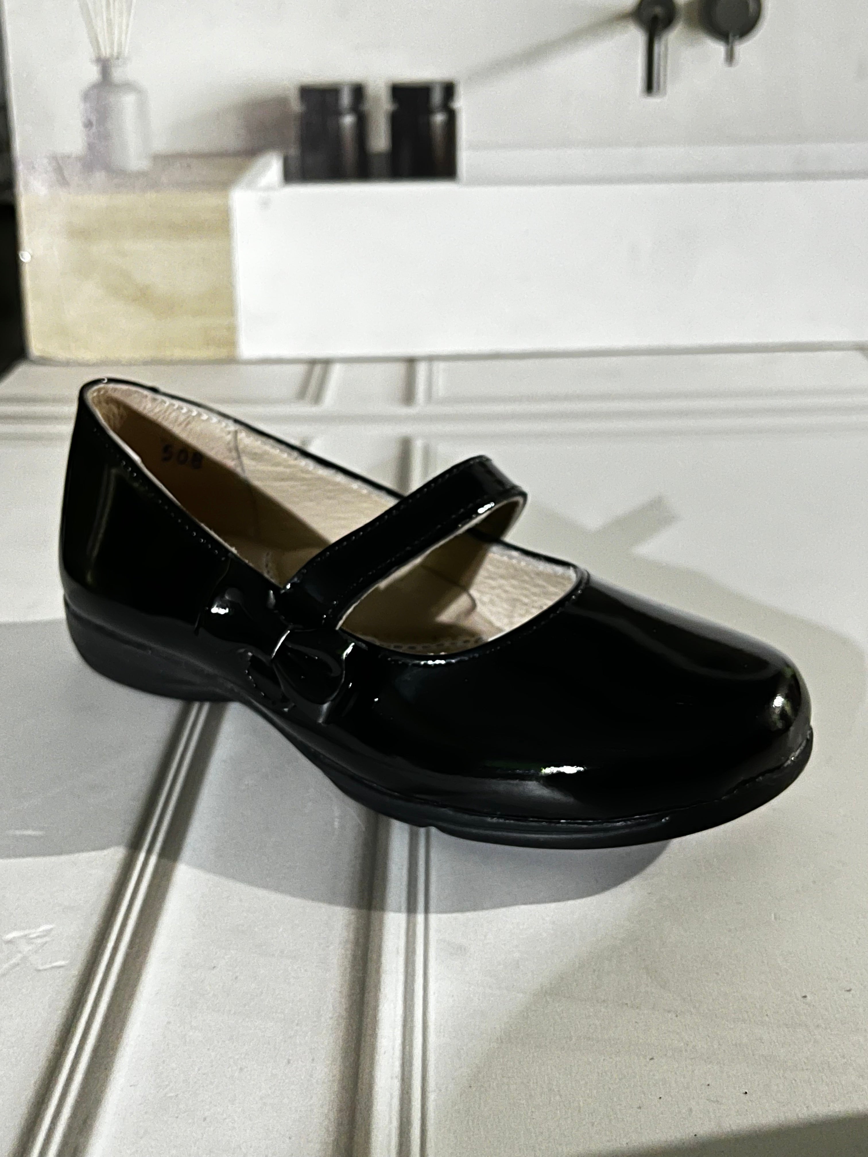 Escolar Niña G622 Charol Negro