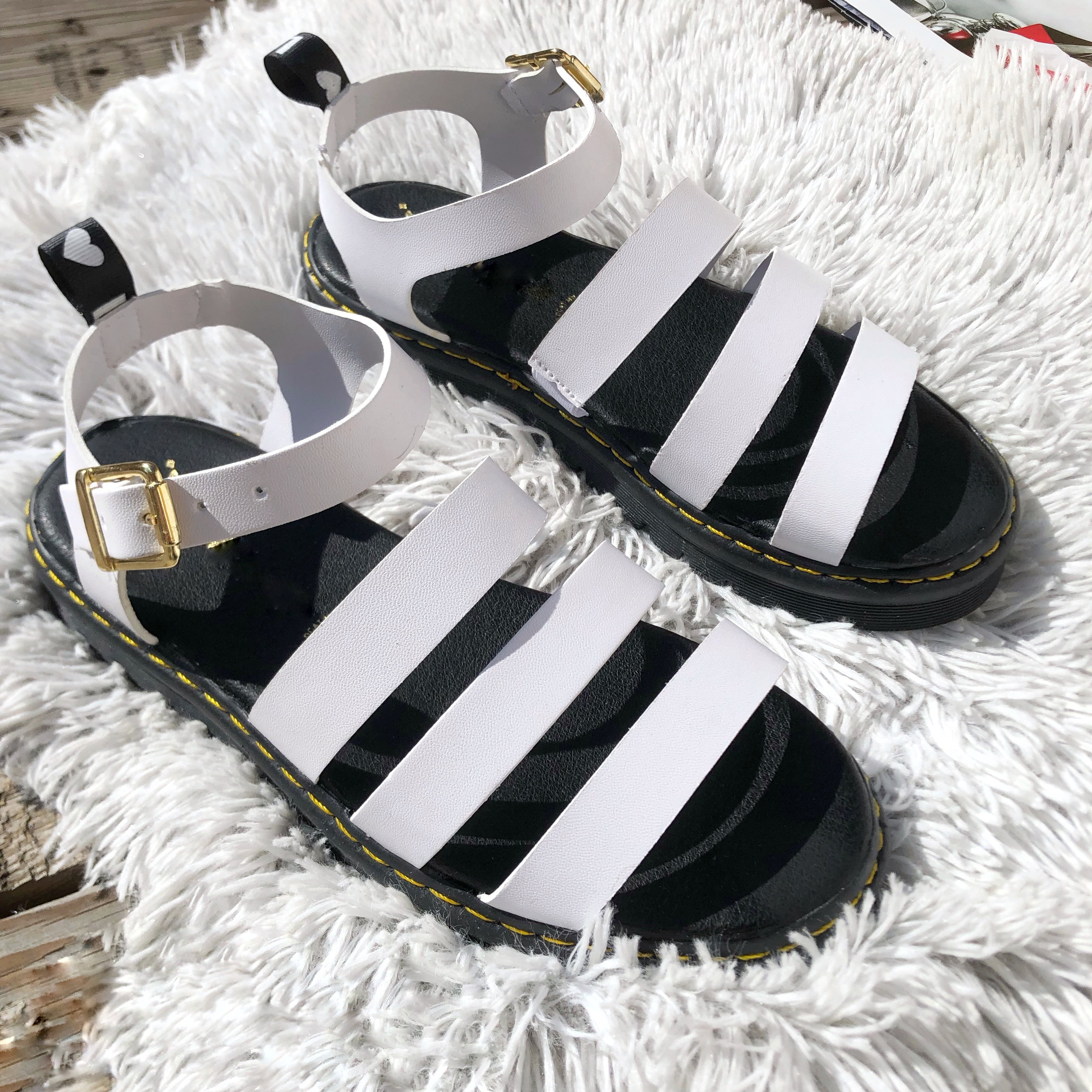 SANDALIA MARTINS BLANCA